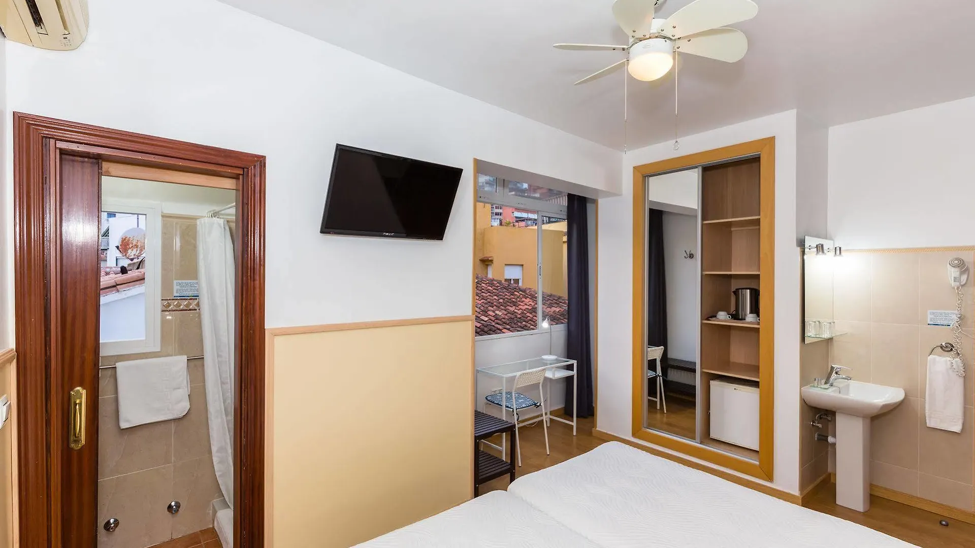 ** Guest house Guadalupe Cozy Inns Torremolinos Spain